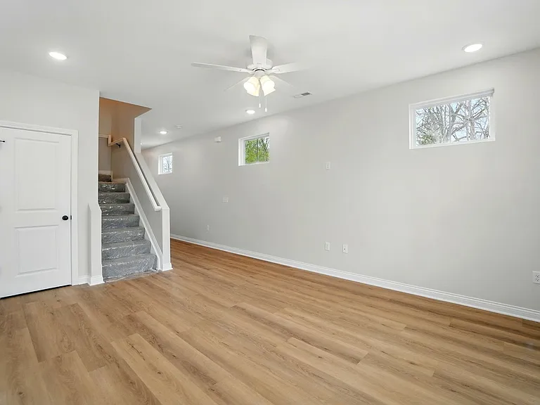 3178 Cobblestone Ln — Photo 8