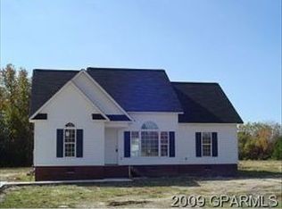 1200 Penncross Dr, Greenville, NC 27834