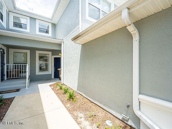 4th image of 4550 SW 52ND Circle #109