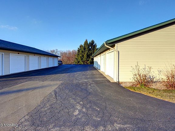 2nd image of 8657 S Jasonville Ct SE