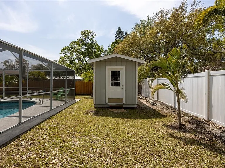 711 Bayshore Dr — Photo 46