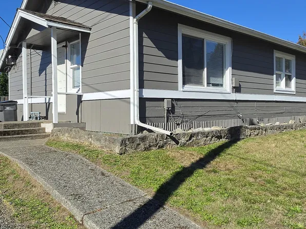 2711 Hefner St, Bremerton, WA 98310