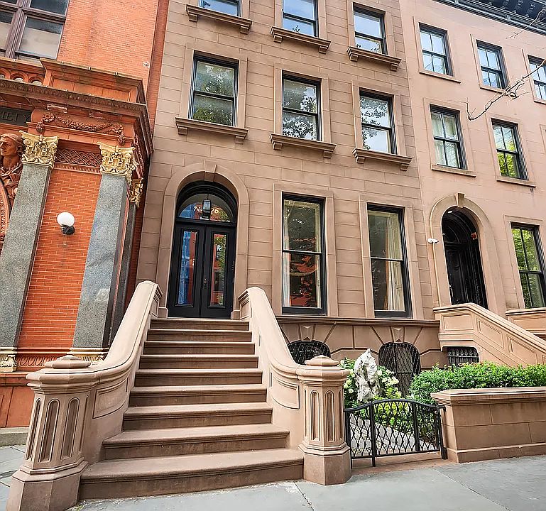 1st image of 126 Pierrepont St #1