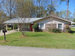 8 Gulf Ave, Sumrall, MS 39482