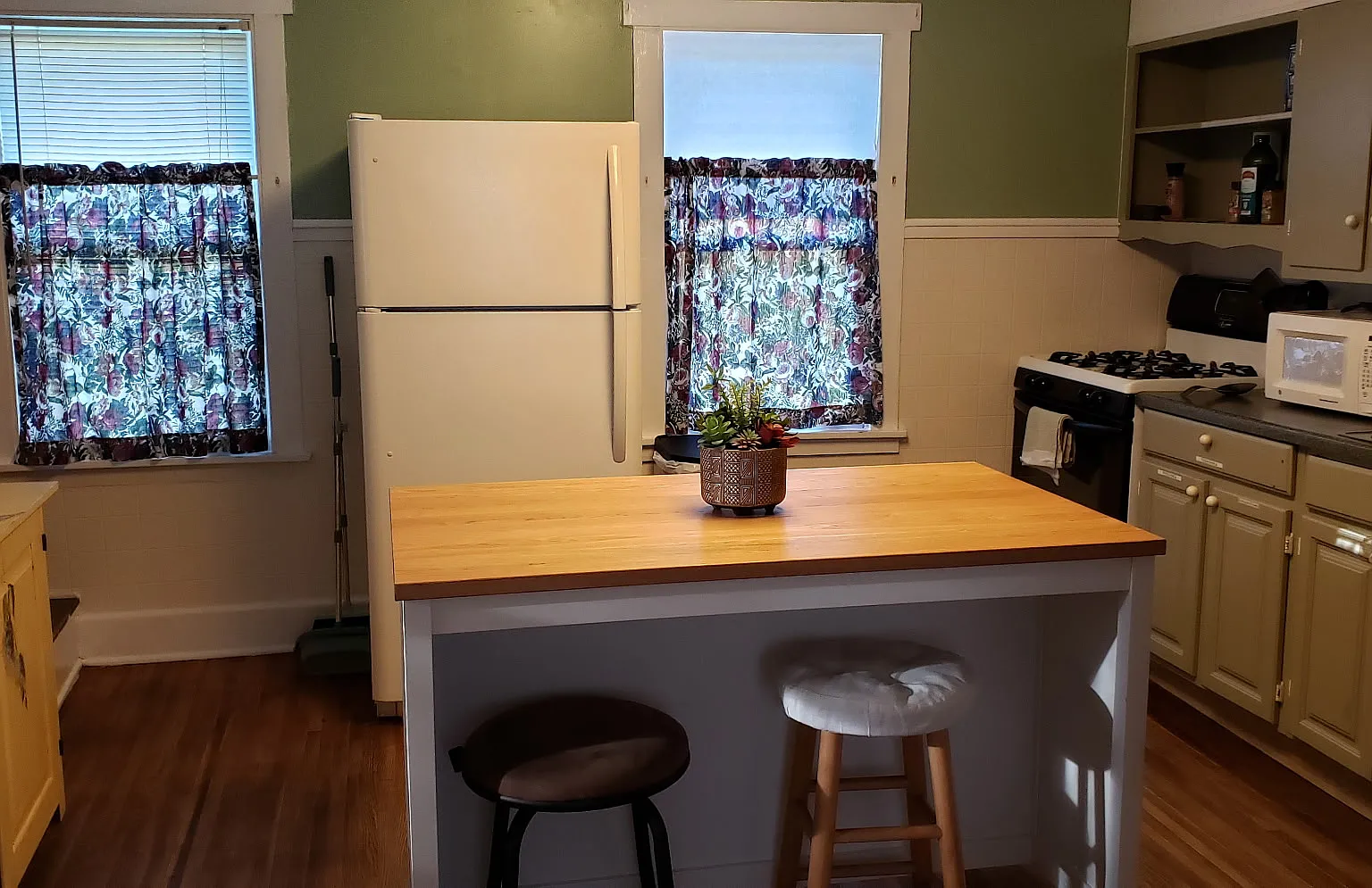 10917 Welsh Hill Rd — Photo 4
