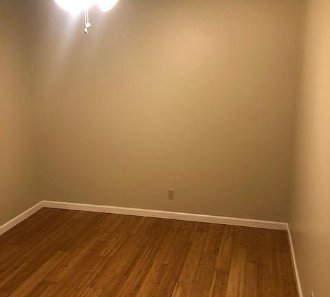 5th image of 8117 Hardwood Ct