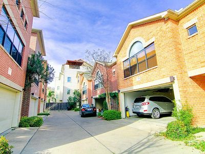 5816 Larkin St, Houston, TX, 77007