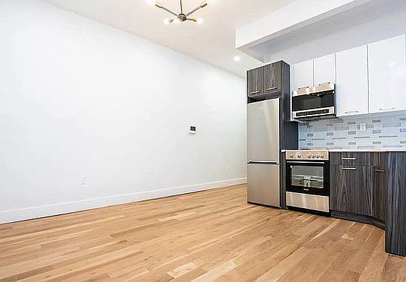 3rd image of 383 S 1st St #1A