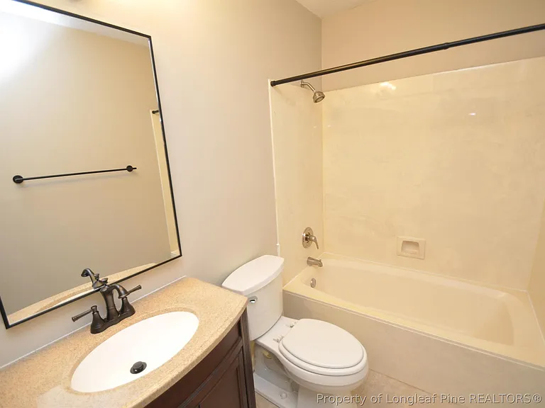 133 Cumberland Green Dr — Photo 36