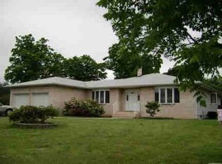 2 Newton Ct, Somerset, NJ 08873