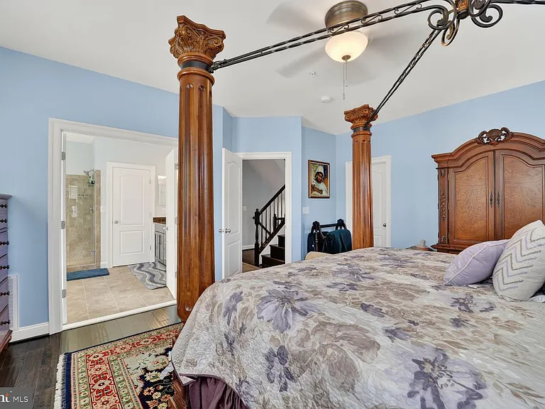 712 Sentry Sq — Photo 15
