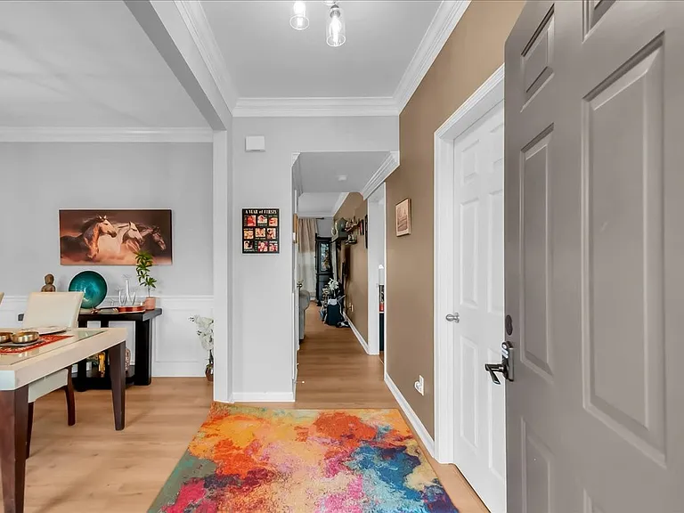 6000 Thrush Ct — Photo 5