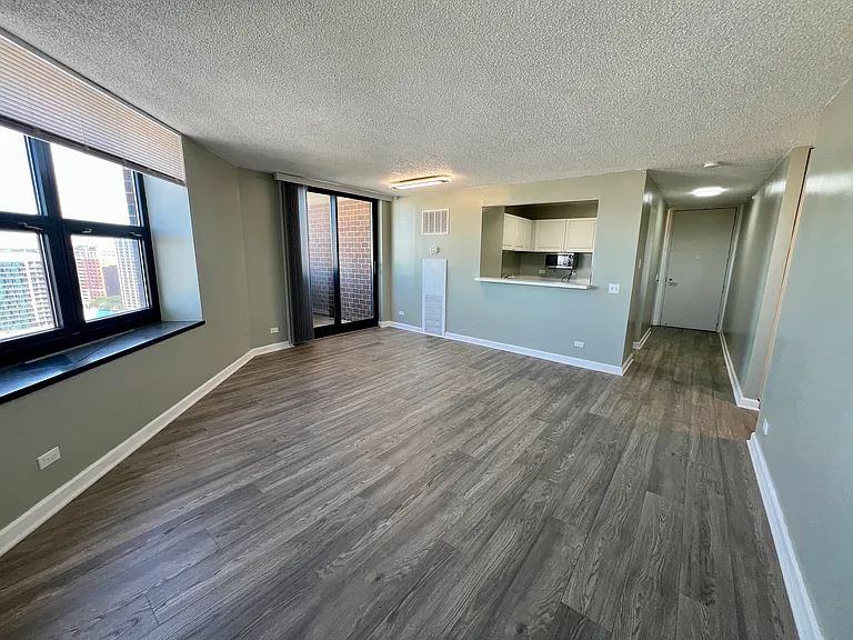 3660 N Lake Shore Dr #1912 — Photo 9