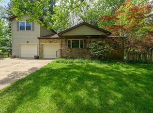 905 Pineview Ave SE, North Canton, OH 44720