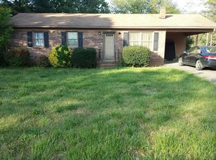 1694 Old Winston Rd, Pinnacle, NC 27043