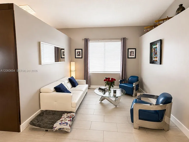 17677 SW 32nd St — Photo 10