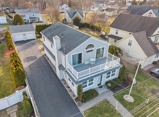 12 Bellstone Ave, Westbrook, CT 06498