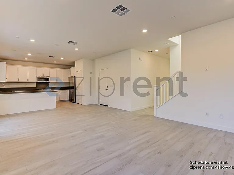 35431 Bains Ave — Photo 5