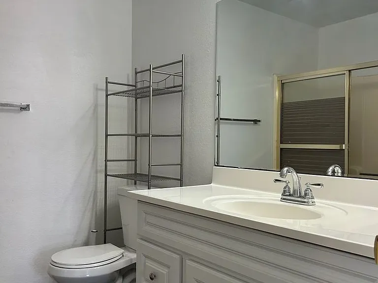 1127 N Mono Ct — Photo 11
