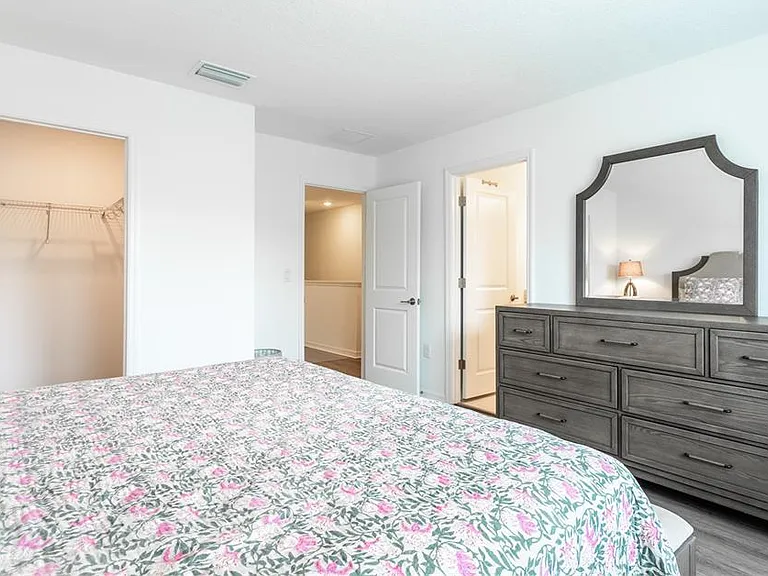 8473 Lunar Skye St — Photo 58
