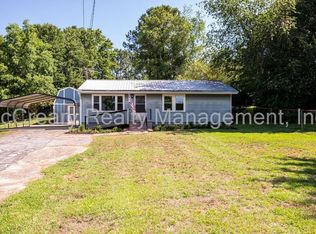 835 Sylvan Dr, Marietta, GA 30066