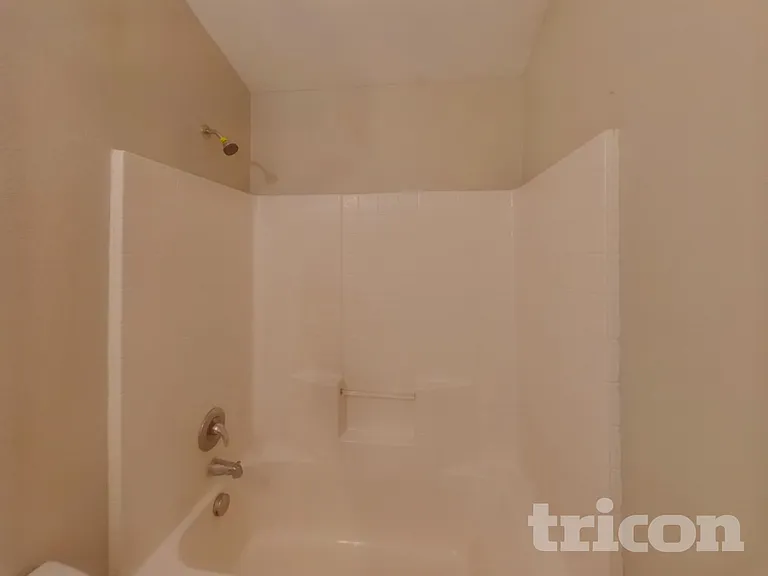 2116 Charmion Ln — Photo 13