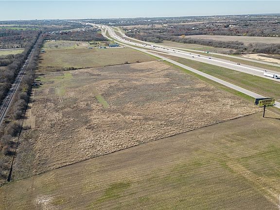 2nd image of 15179 N Interstate Hwy #35