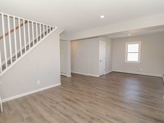 4th image of 48 Buena Vista Blvd