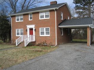 714 W Main St, Smithfield, VA 23430