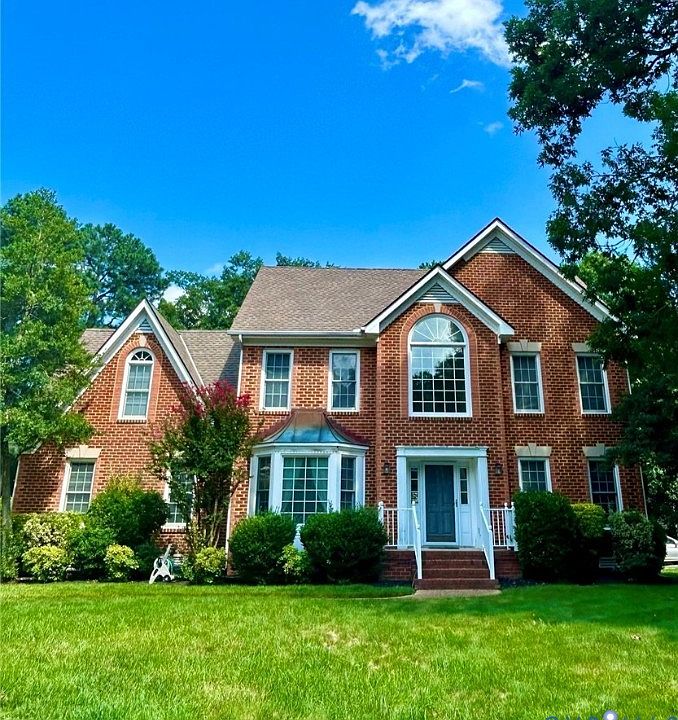 1st image of 3229 Center Ridge Dr