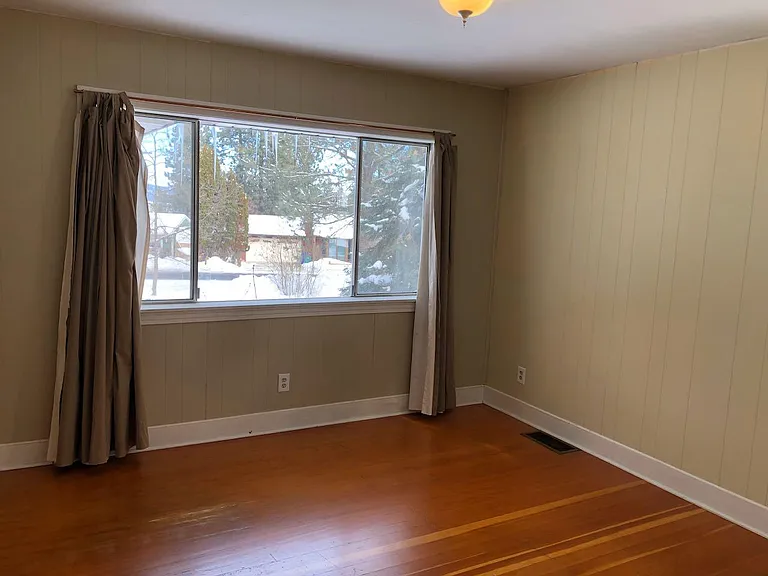 1830 S Glenrose Rd — Photo 17