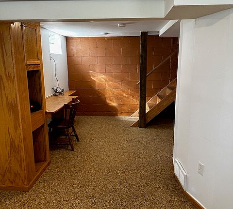 3rd image of 309 University Dr APT A