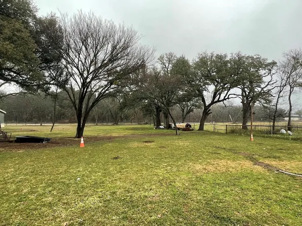 418 & 420 W Oneil St, Dublin, TX 76446