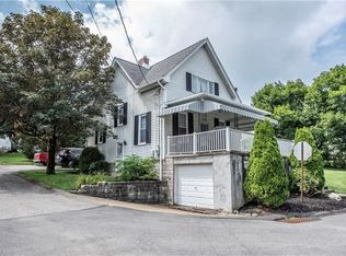 922 Sherman Ave, Irwin, PA 15642