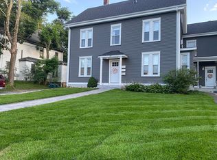 117 North Ave, Abington, MA 02351