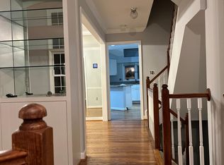 6877 McLean Province Cir, Falls Church, VA 22043
