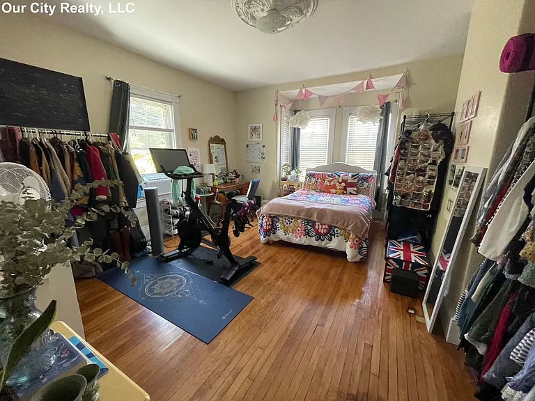 72 Bower St #1 — Photo 11