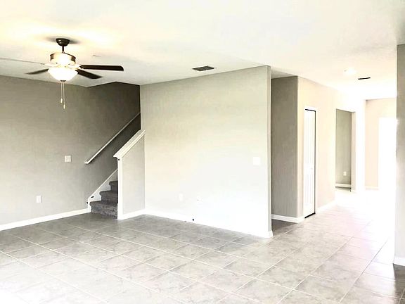 2nd image of 3915 Capri Coast Dr