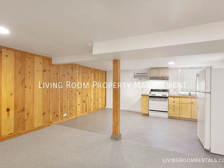 2304 NE Emerson St #B — Photo 2