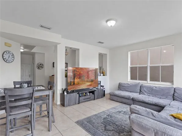 4401 NW 113th Ct, Doral, FL 33178
