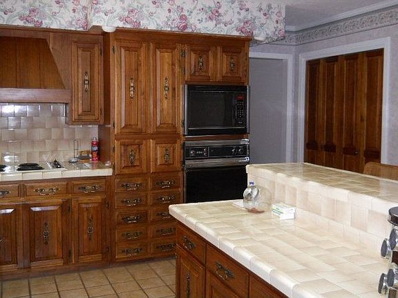 5th image of 306 Oakland Dr