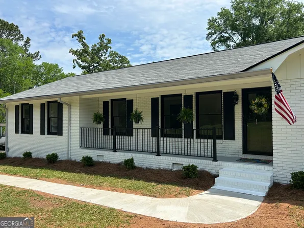 2197 N Jefferson St NE, Milledgeville, GA 31061