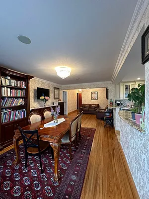 Rented by Amorelli Realty | media 25