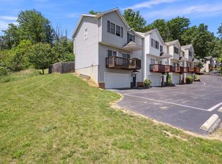 872 Camelot Ln, Harrisonburg, VA 22801