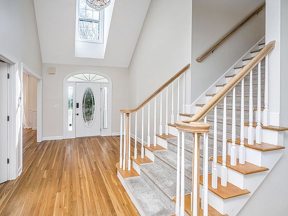 4th image of 3930 Colonel Vanderhorst Cir