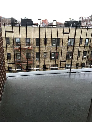 Rented by Kew Forest Realty Inc | media 19