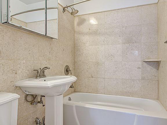 5th image of 50 W 93rd St APT 4B