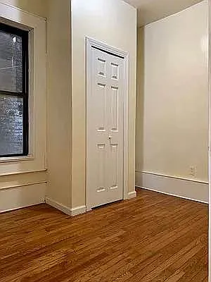 Rented by Jonis Realty | media 4