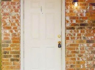 725 Peppertree Dr APT 17, Bryan, TX 77801