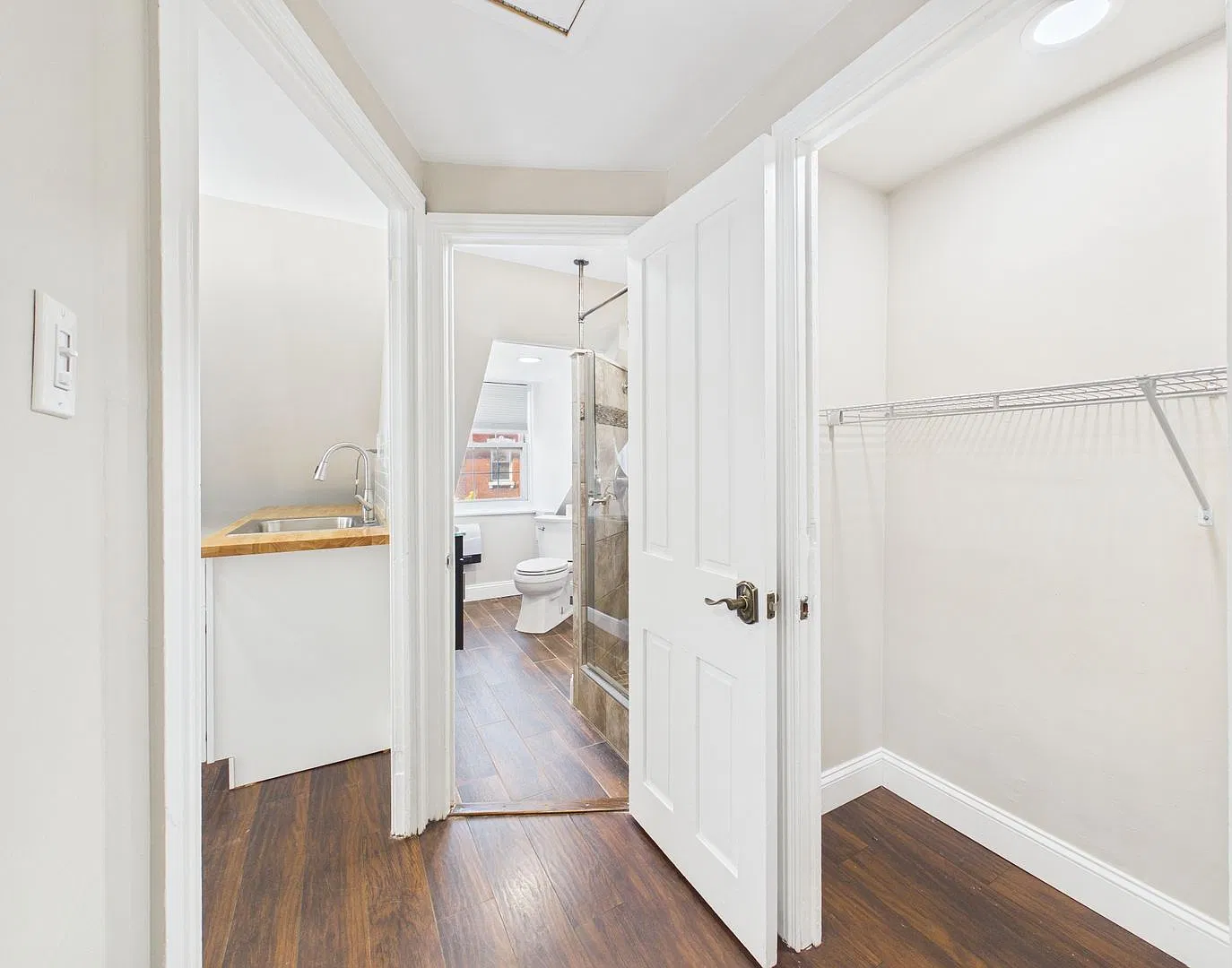 5281 Germantown Ave — Photo 4